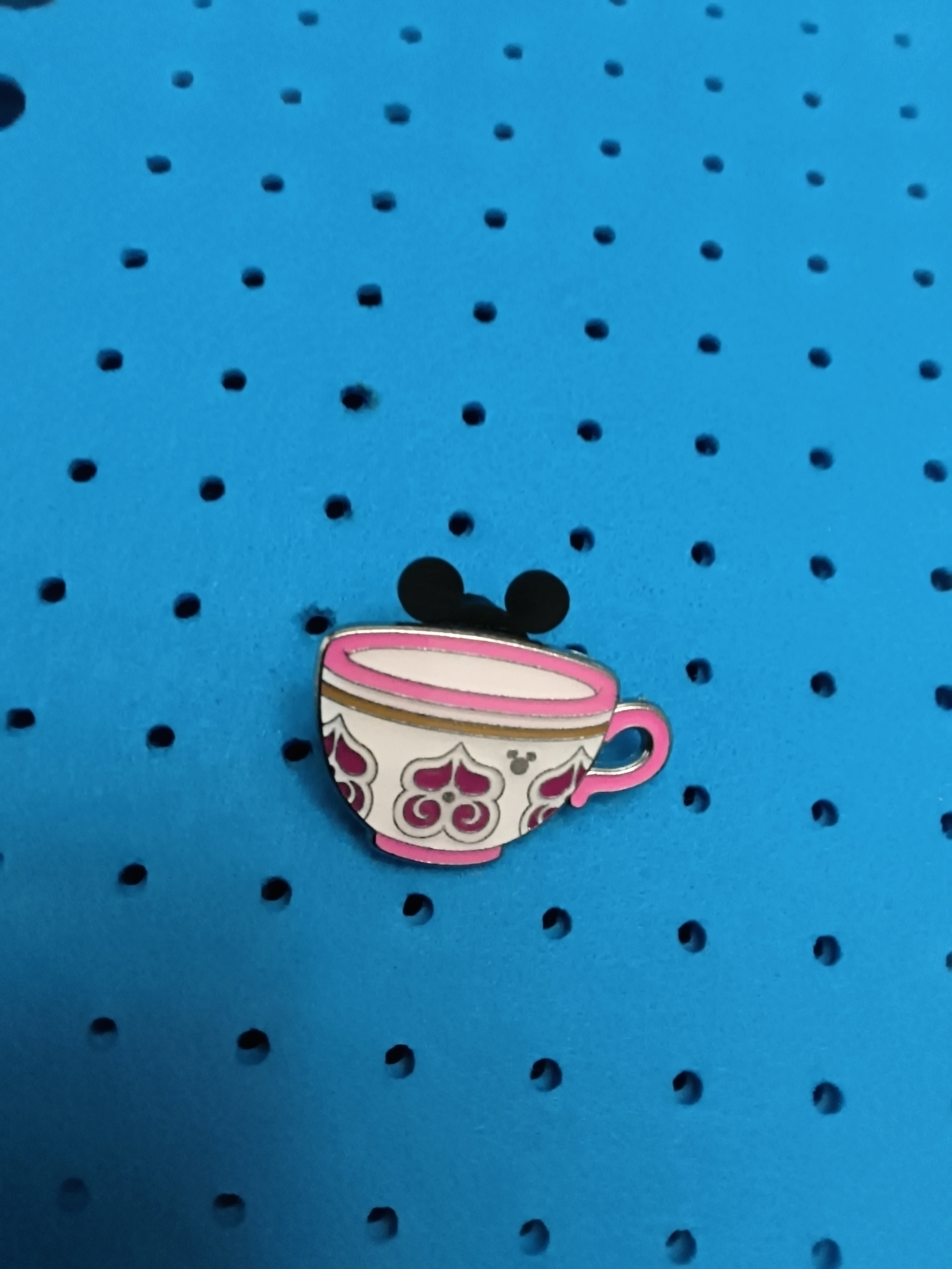 Disney Trading Pin.  Hidden Mickey.  Pink Teacup.