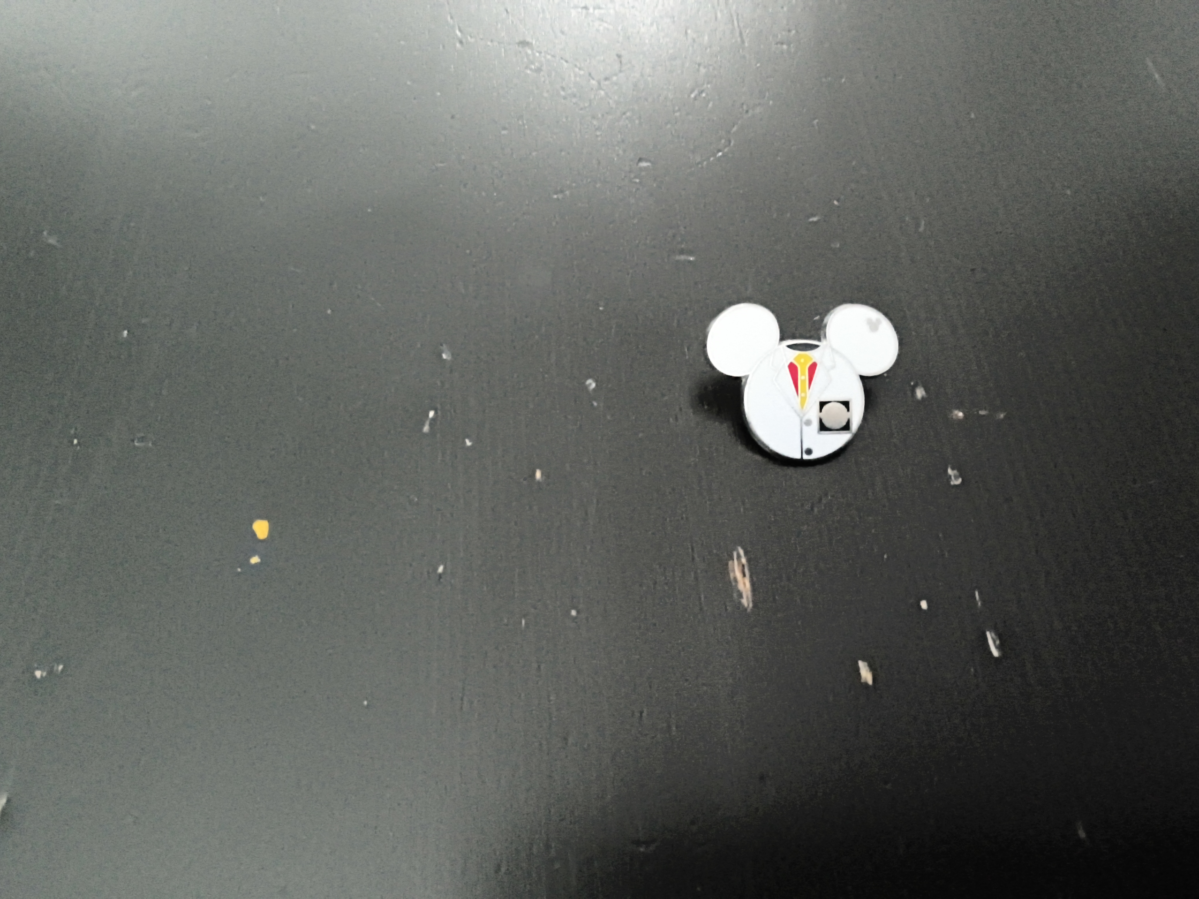 Disney  Hidden Mickey Series Epcot Cast Costume Icons 2013