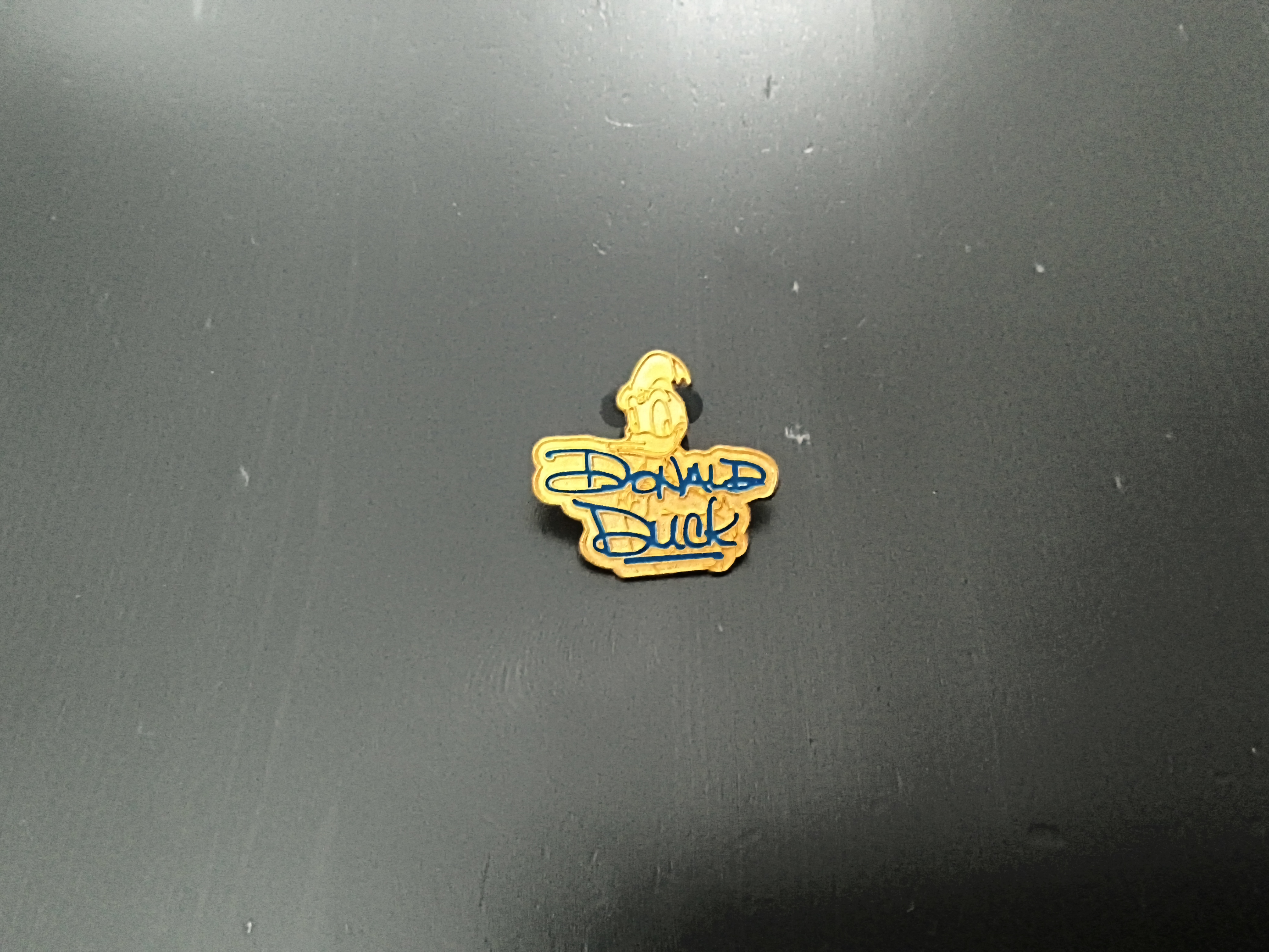 Disney Pin * DONALD DUCK * SIGNATURES * CAST LANYARD SERIES 2 * TRADING PIN