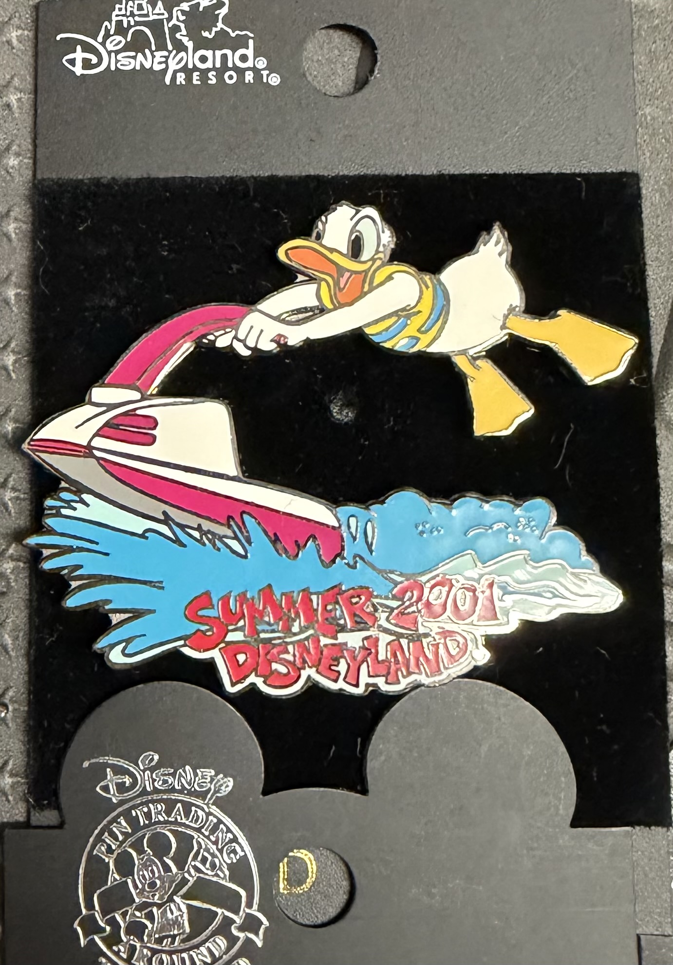 Disney 2001 Disneyland Summer Donald Duck Jet Ski Trading Pin