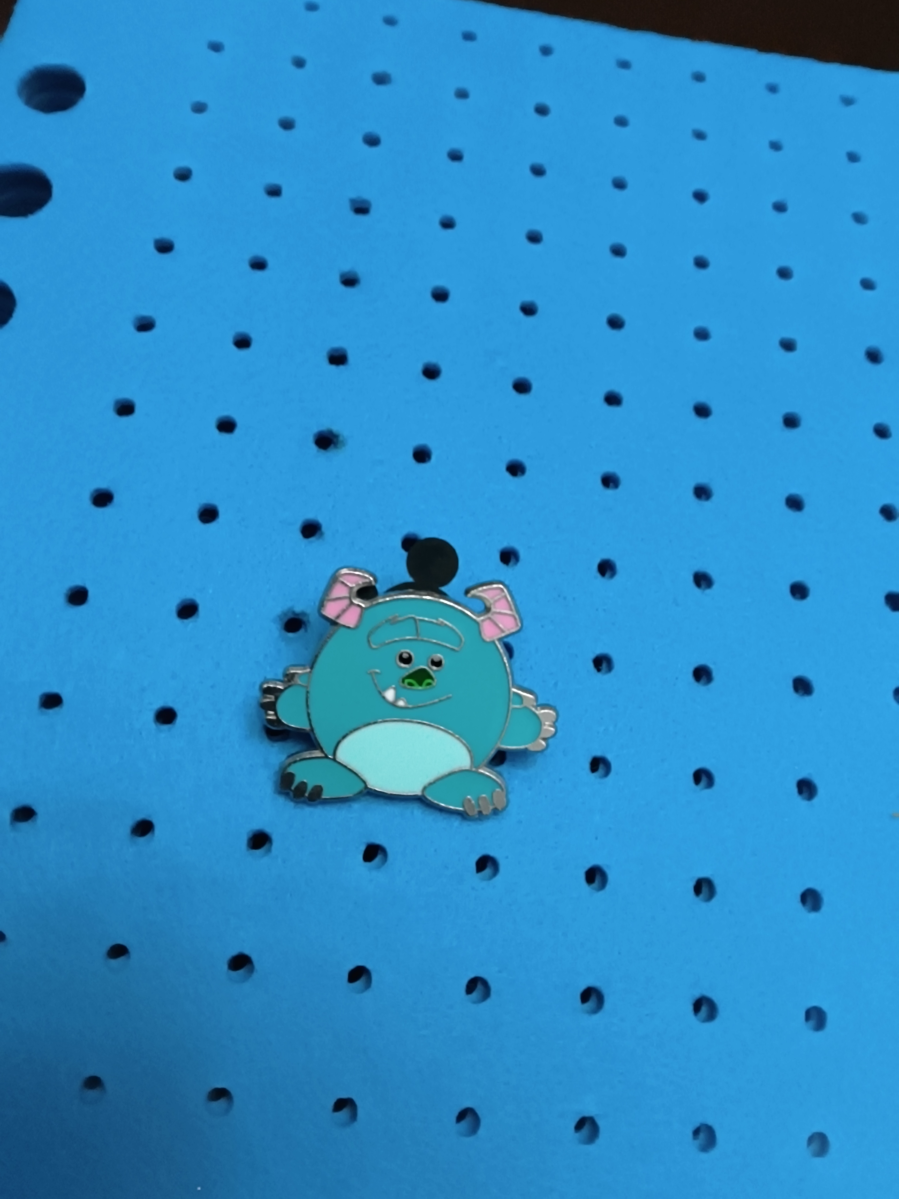 Disney  Pin Sully Monsters Inc
