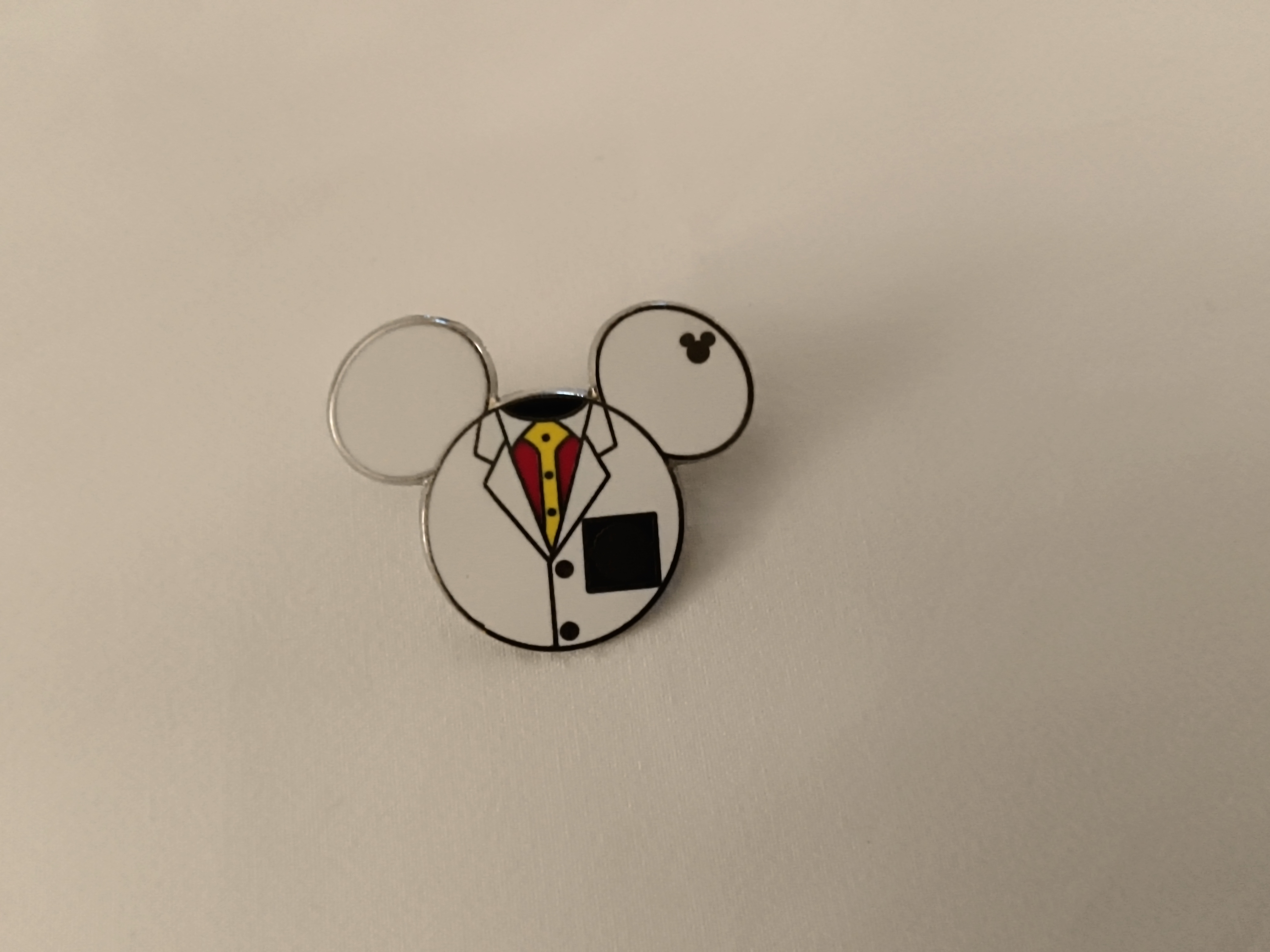 Journey into Imagination Cast Member Costumes Hidden Mickey Disney Pin 00010