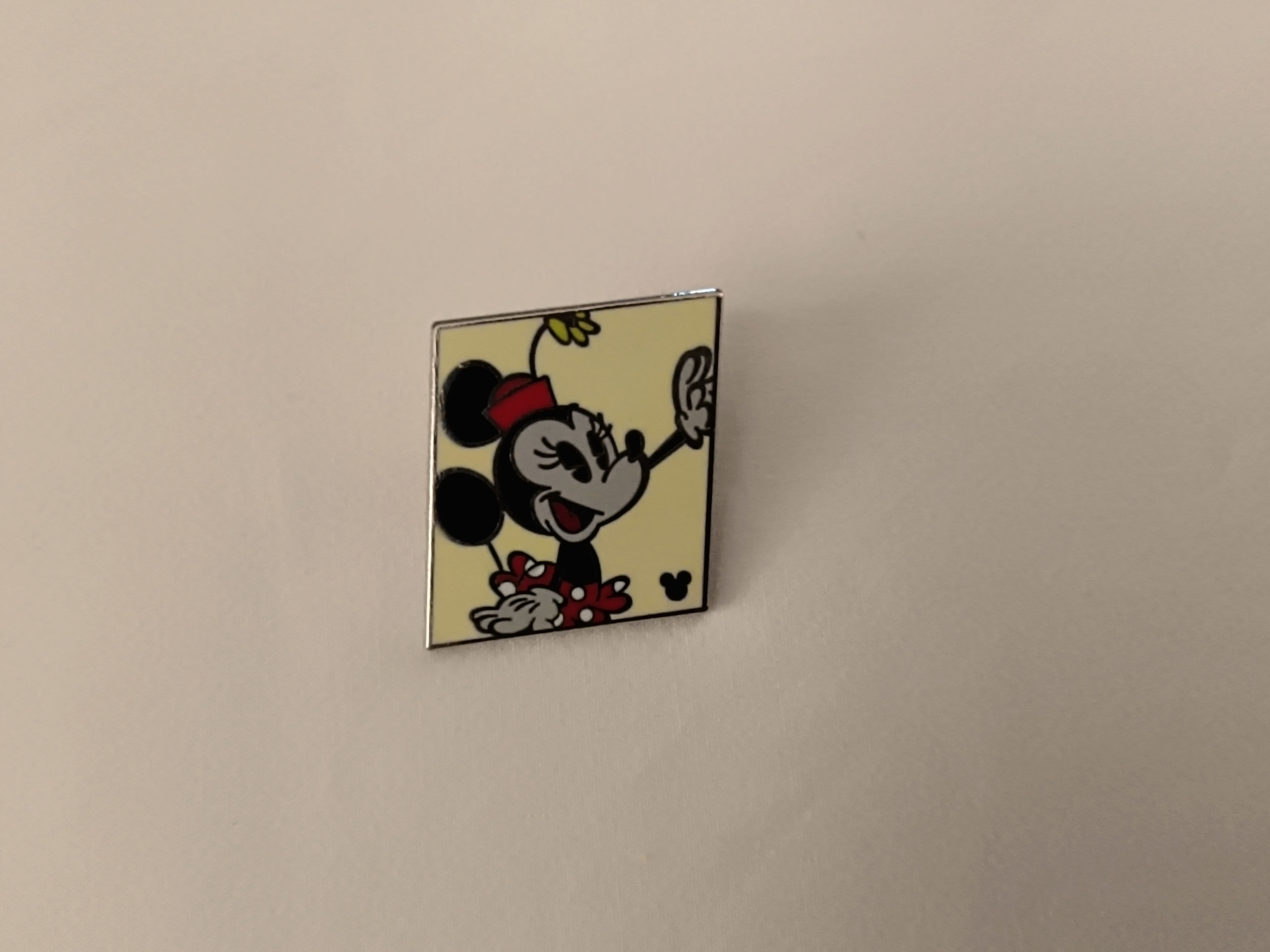 Hidden Mickey Shapes Minnie Parallelogram Disney Pin