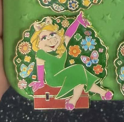 2026 Flower & Garden Festival Mystery Box Limited Release Pin - Miss Piggy 