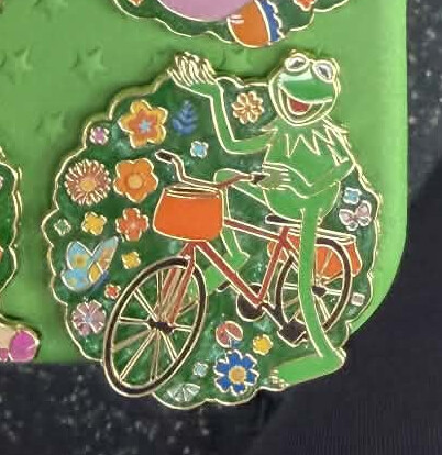 2026 Flower and Garden Epcot Festival Mystery Box Kermit Limited release