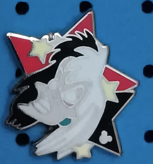 DISNEY Pin Trading ~ Star Characters ~ Cruella Deville ~ Hidden Mickey ~ 2012
