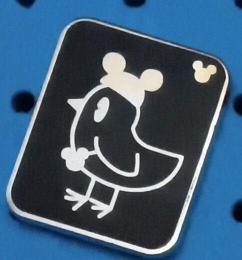 2008 Disney Hidden Mickey 4 of 5 Series III Chicken With Mouse Ears Trading Pin