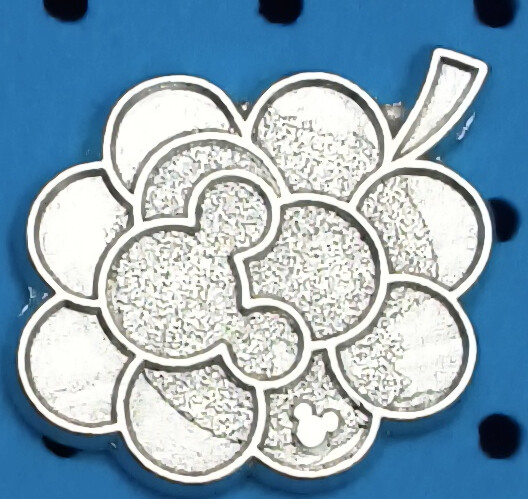 Disney Pin CHASER Hidden Mickey Fruit Grapes 119812 WDW 2017