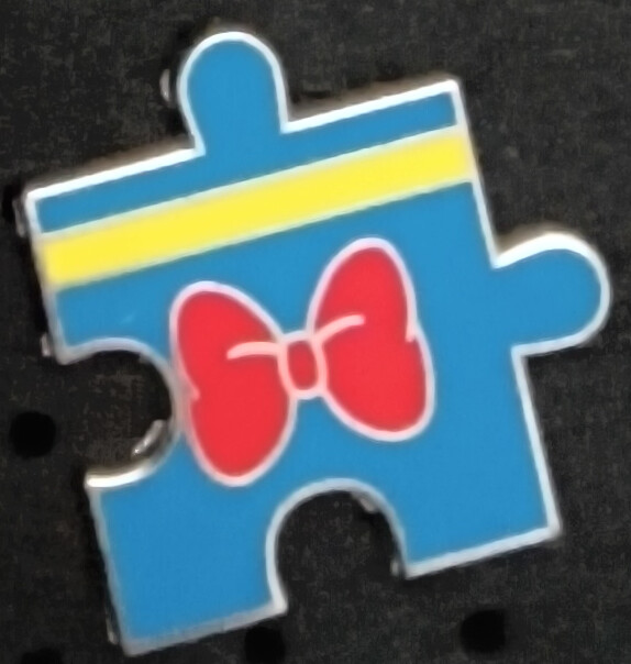 Disney Collectible Pin - Jigsaw Set - Donald Only - (#124303) - 2017