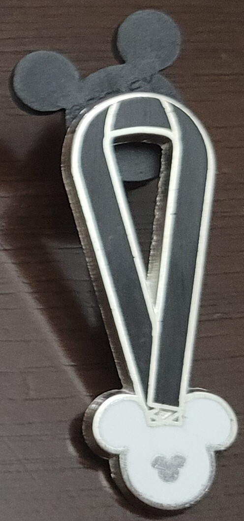  2010 Disney Hidden Mickey Series Lanyard Black Pin Authentic