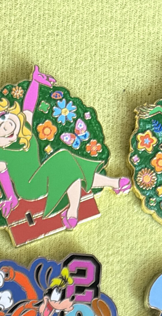 Disney Spring Colorful Enamel Pin Set – Mickey, Woody, Tinker Bell, Jessica Rab…