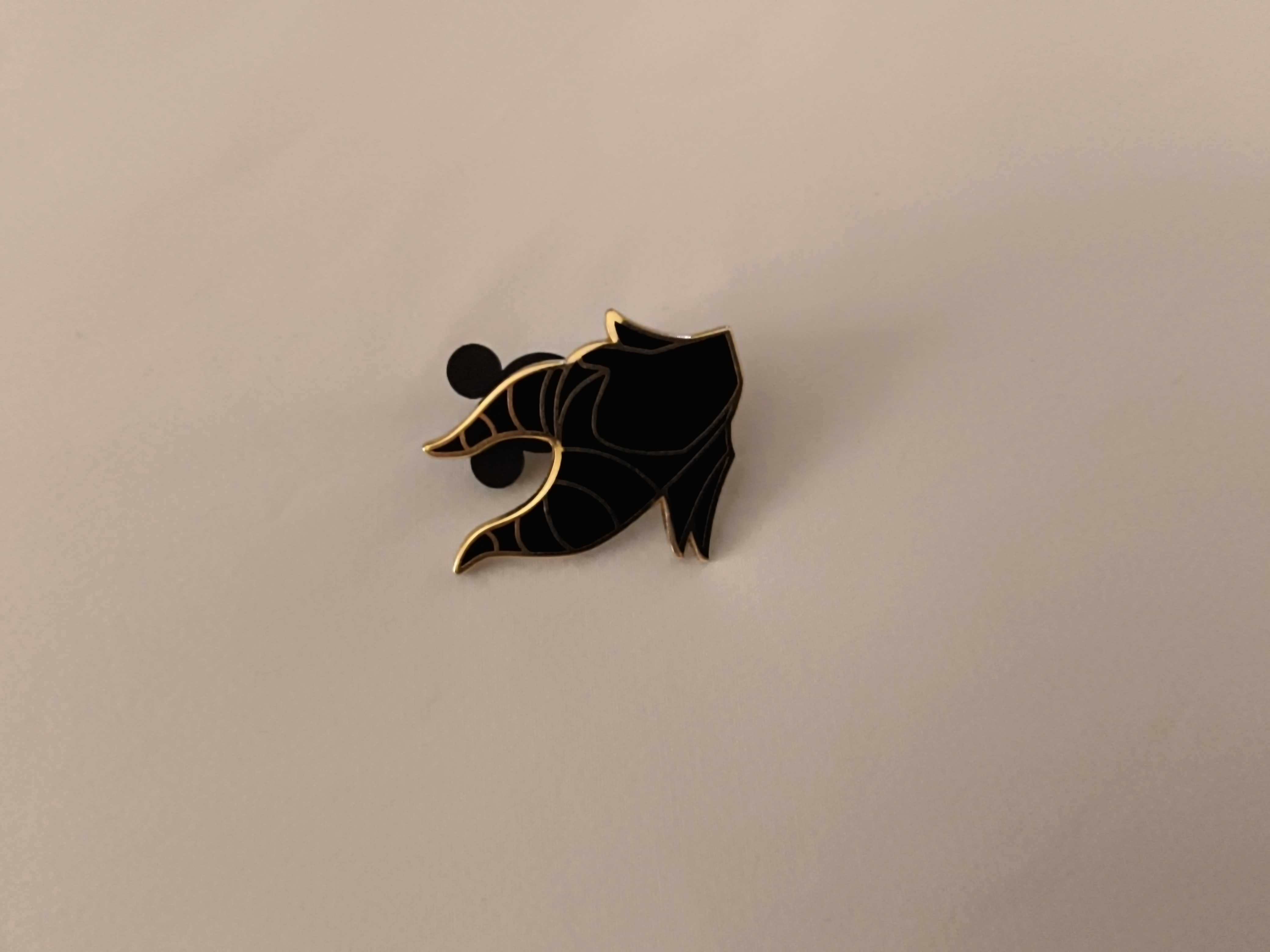 New Disney Trading Pin Maleficent Hat From Sleeping Beauty Authentic (K)