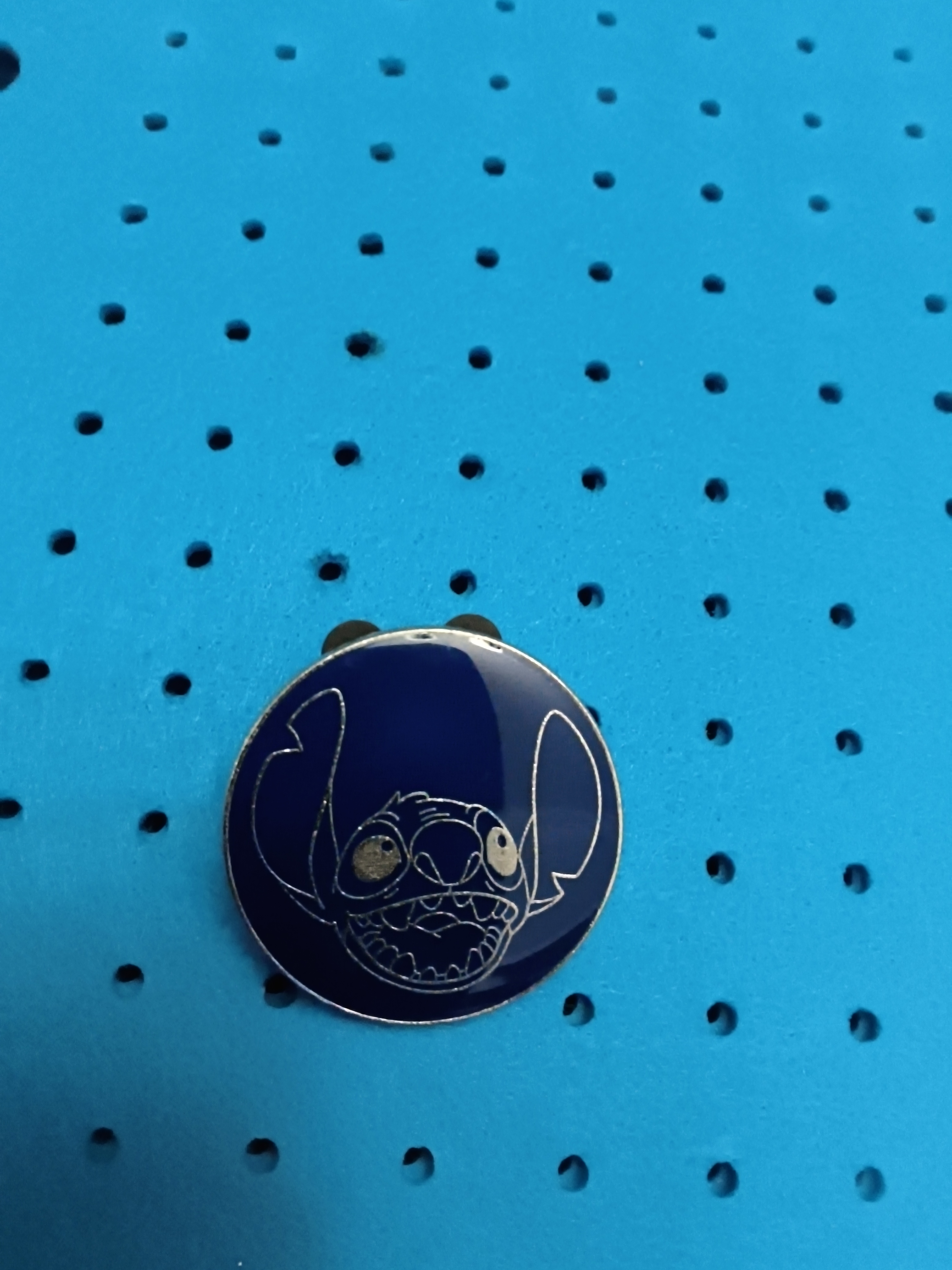Disney's Stitch Blue Head Lapel Pin