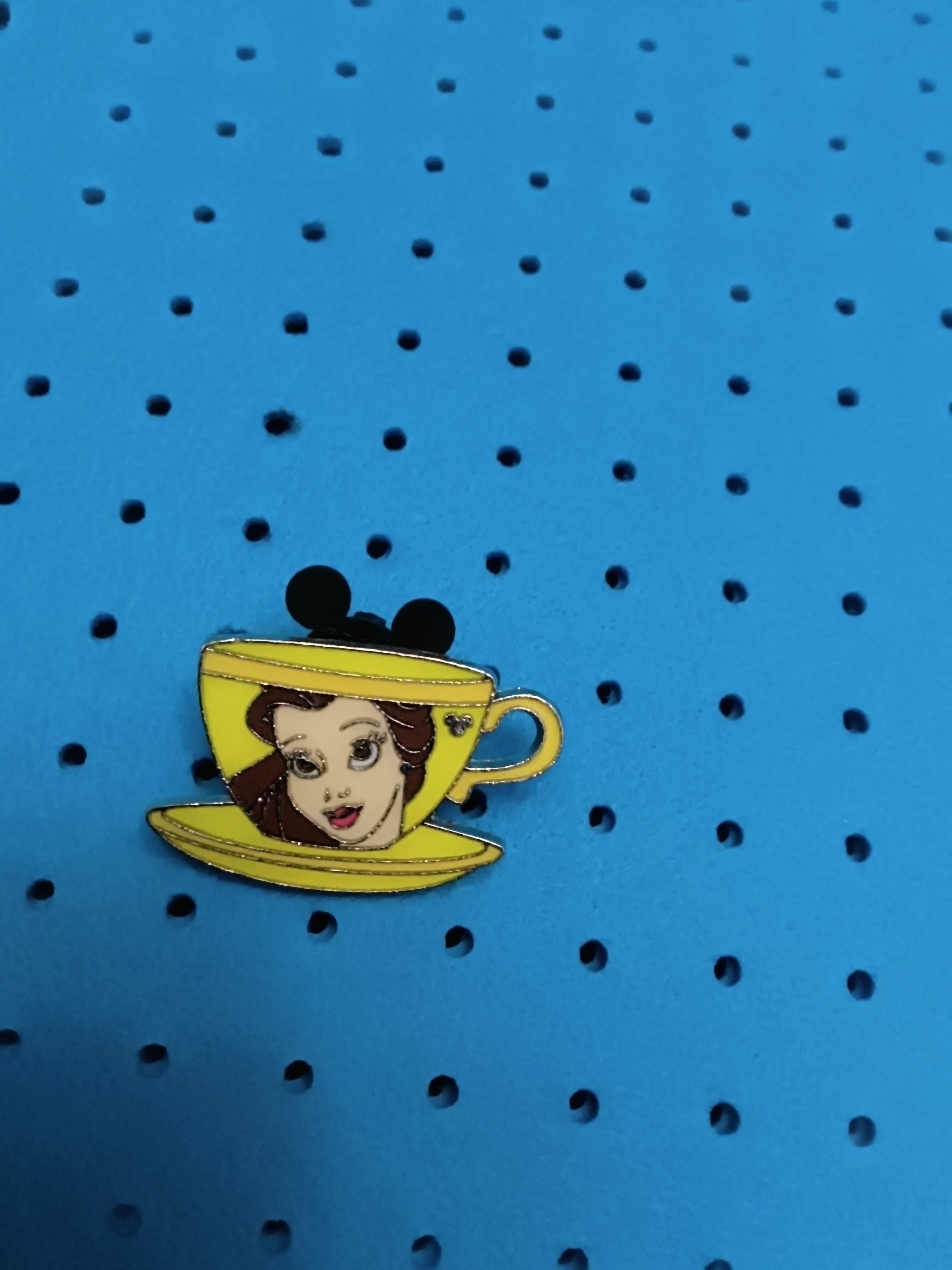 Disney Trading Pin, Belle, Teacup, Hidden Mickey, 2 of 6, 2009 79